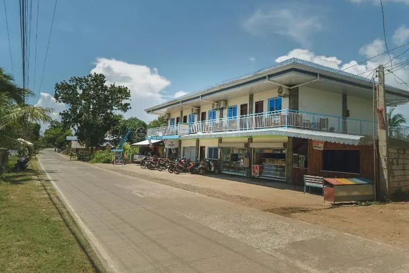 ペンション Diane Sunshine Villa Panglao Near Beach