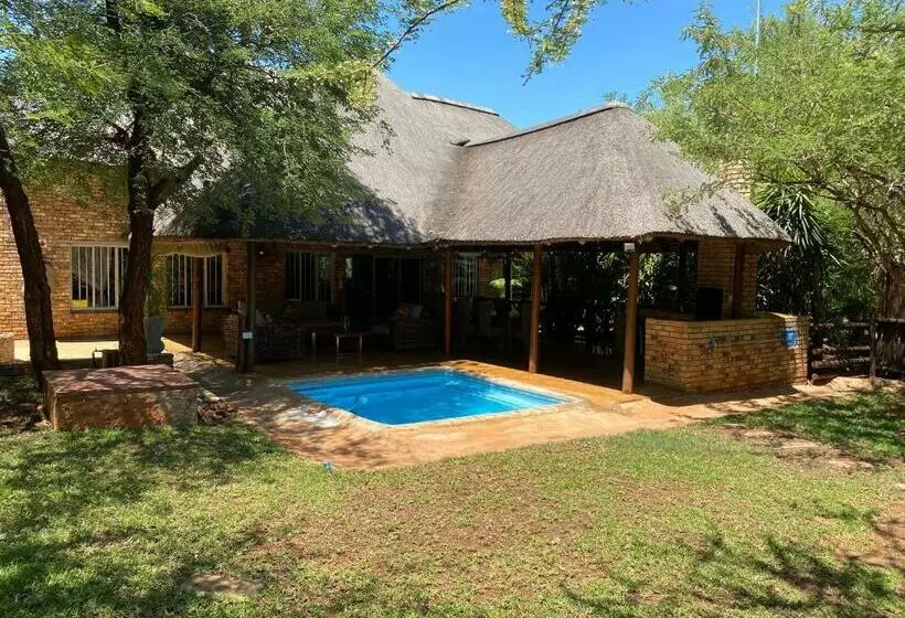 Majatalo Genet House