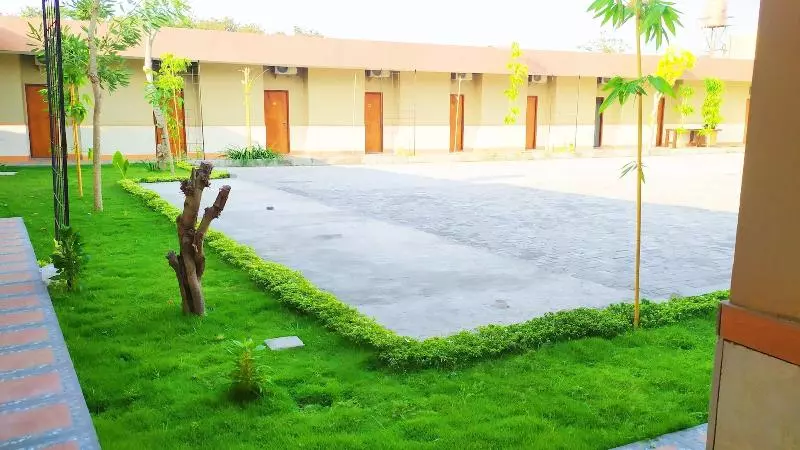 Majatalo Griya Alisha