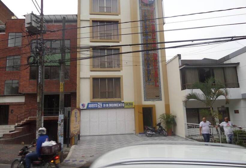 Aparta Hotel Plaza Real Norte