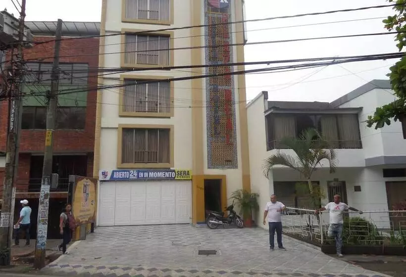 Aparta Hotel Plaza Real Norte