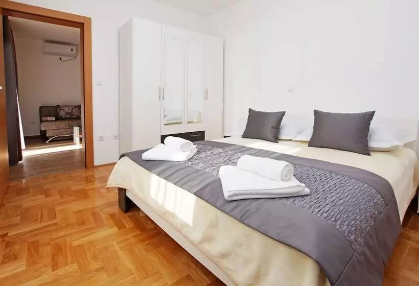 Apartments Mistral
