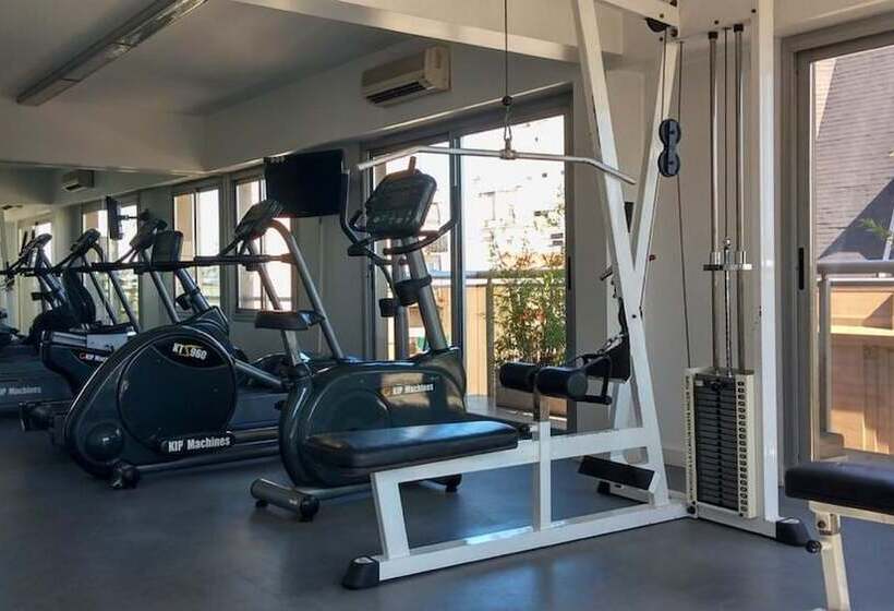 Arc Callao Studios & Suites