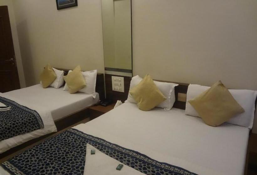 בית מלון כפרי Imperial Palace Cst