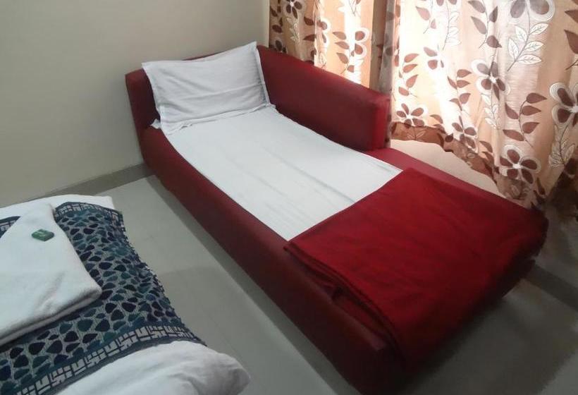 בית מלון כפרי Imperial Palace Cst