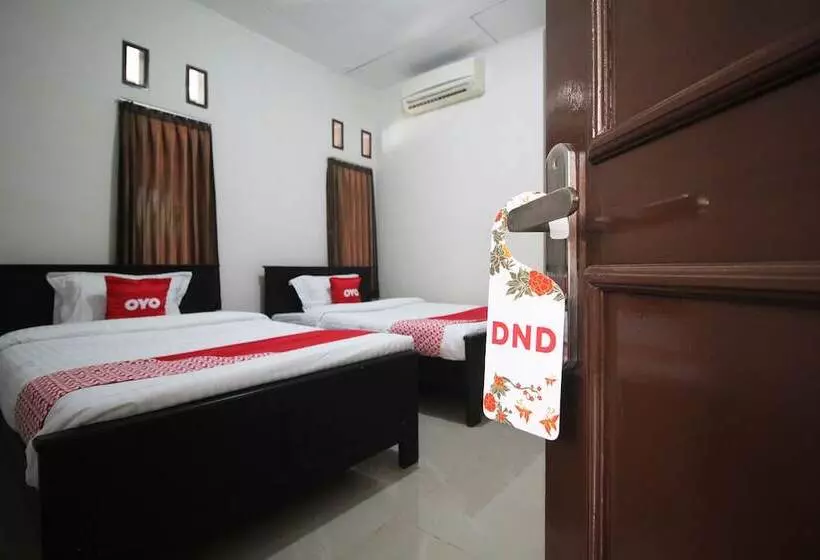 هاستل Wisma Ray Syariah By Oyo Rooms