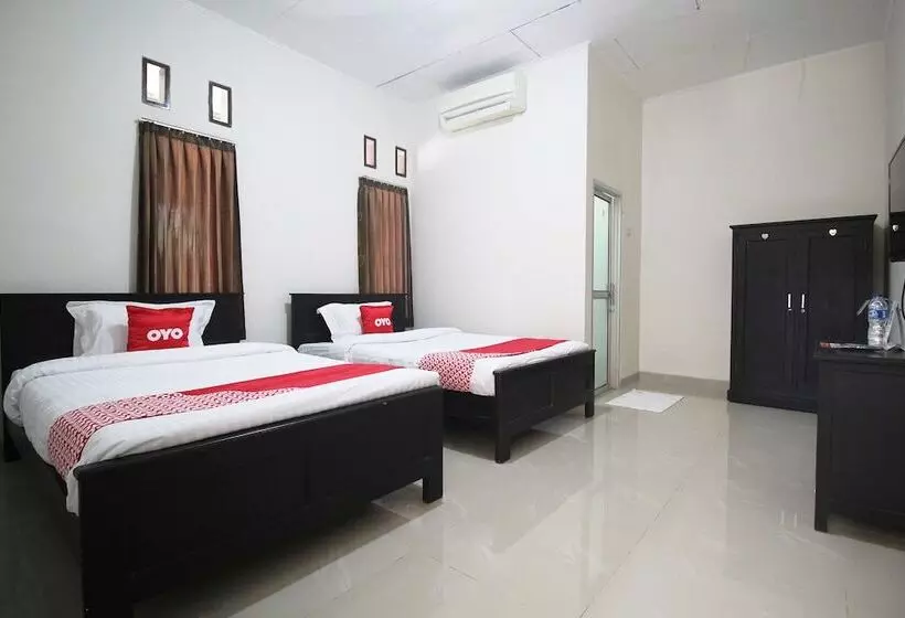 هاستل Wisma Ray Syariah By Oyo Rooms