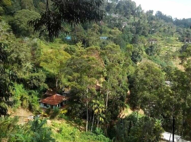 مبيت وإفطار Madhara Home Stay Ella