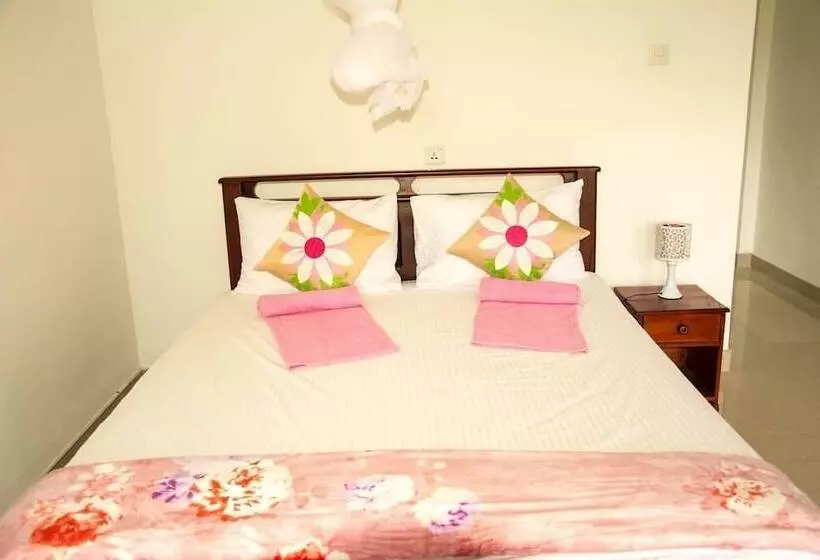 ベッドアンドブレックファースト Madhara Home Stay Ella