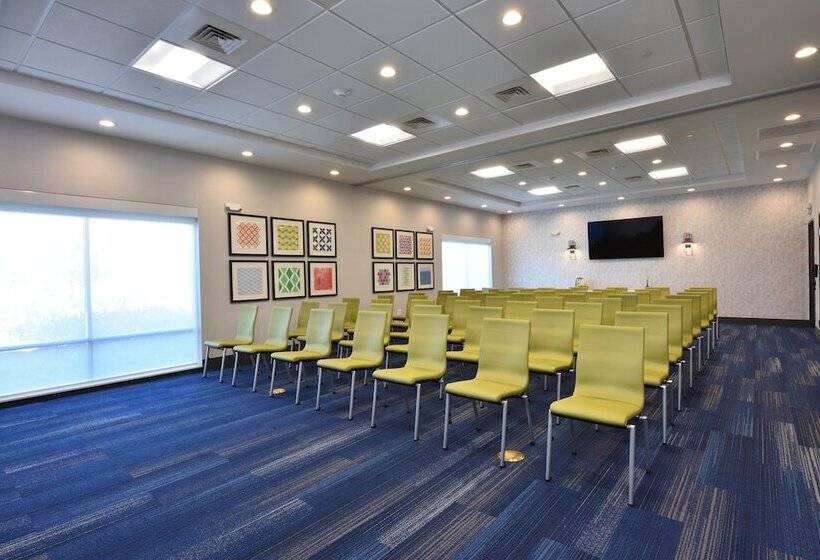 ホテル Holiday Inn Express & Suites Spring Woodlands Area, An Ihg