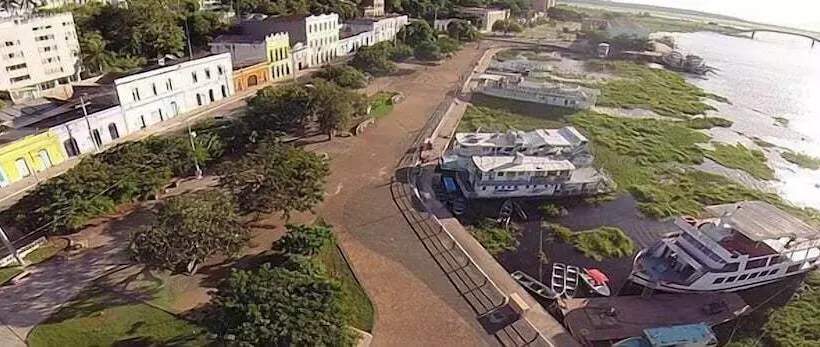 Hotelli Pousada Corumba Center