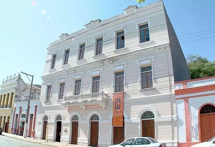 Hotelli Pousada Corumba Center