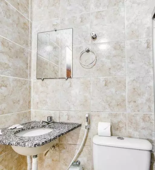 هتل Pousada Flor Da Primavera By Oyo Rooms