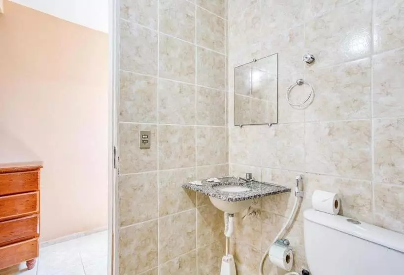 هتل Pousada Flor Da Primavera By Oyo Rooms