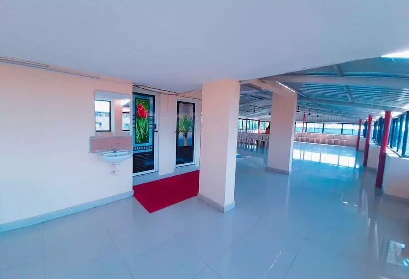 هتل Rachana Palace