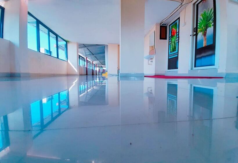 فندق Rachana Palace