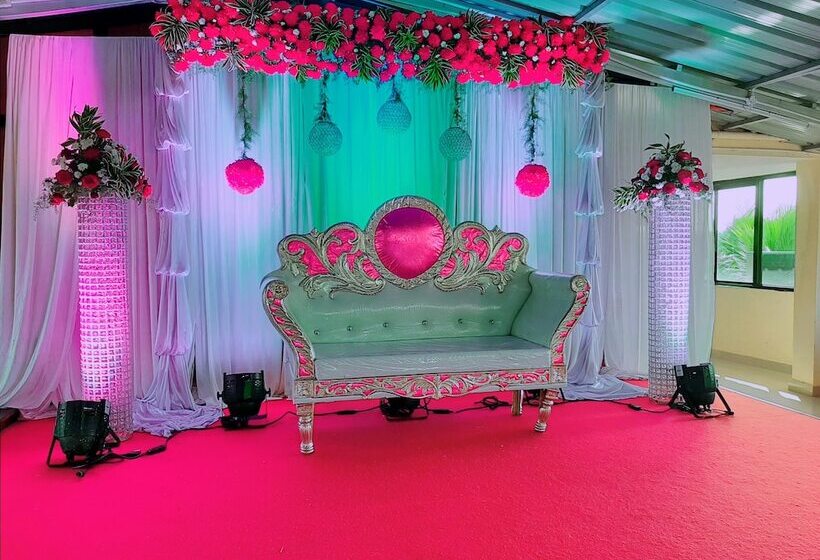 فندق Rachana Palace