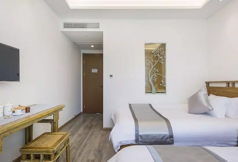 ペンション Floral Hotel  Red Forest Yuyao