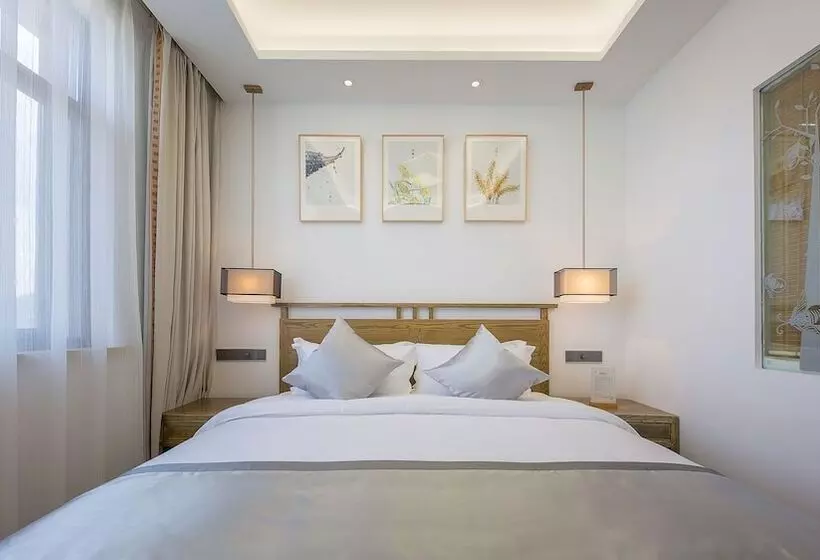 ペンション Floral Hotel  Red Forest Yuyao