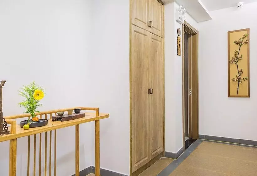 ペンション Floral Hotel  Red Forest Yuyao