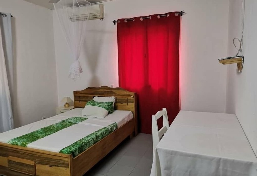 پانسیون Villa Tenko