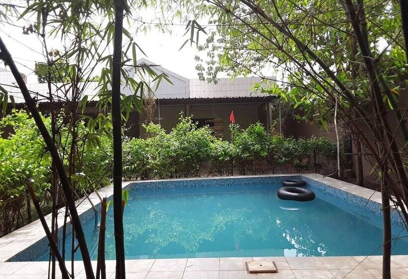 پانسیون Villa Tenko