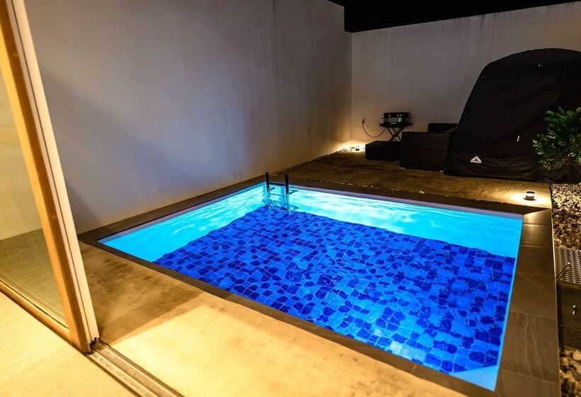 Secret Villas By Relapool