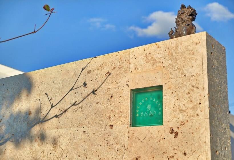 Secret Villas By Relapool