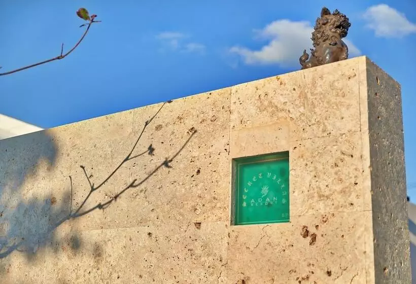 Secret Villas By Relapool