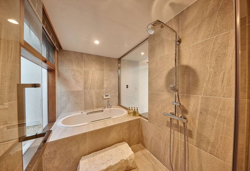 Secret Villas By Relapool