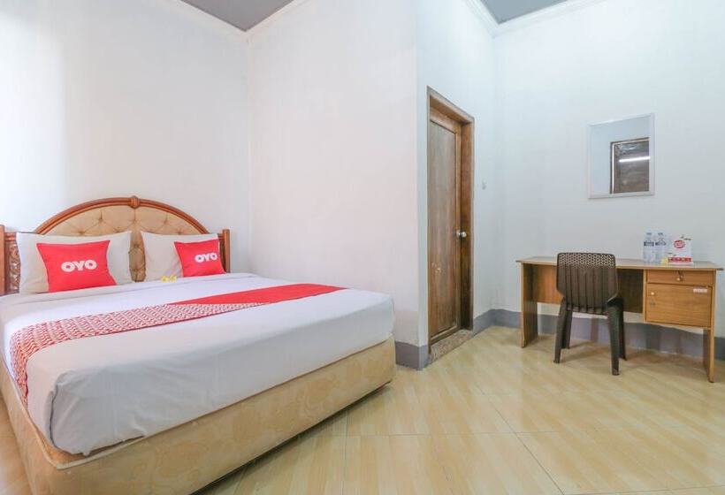 Hostel Rara Inn By Oyo Rooms