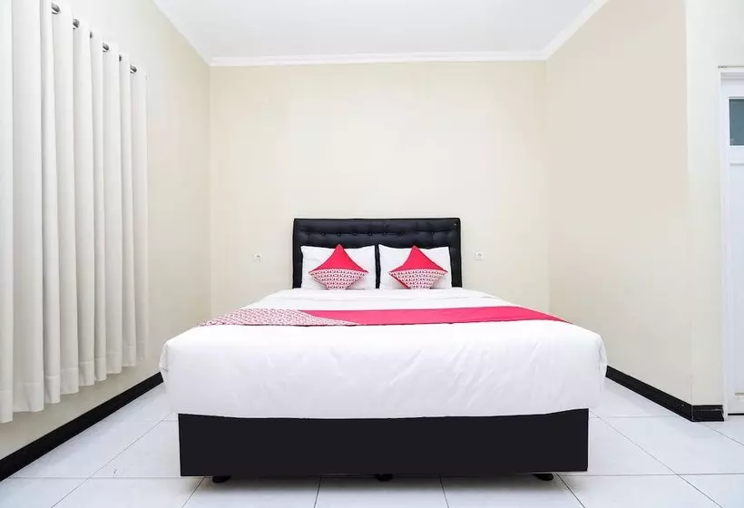 ホテル Kostel Wood By Oyo Rooms