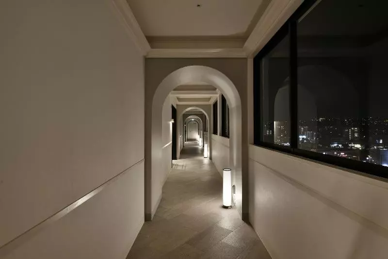 هتل Lequ Okinawa Chatan Spa & Resort