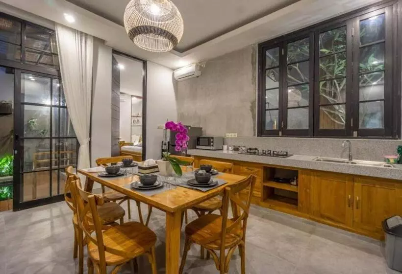 Lavina Ubud Villas
