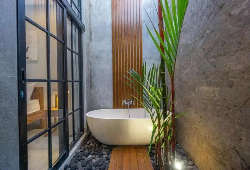 Lavina Ubud Villas