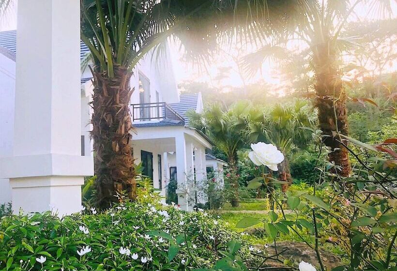 پانسیون Rose Villas & Resort   Ba Vi