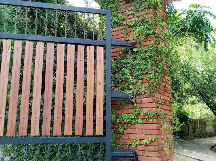 Majatalo The Crown Hotel Dambulla