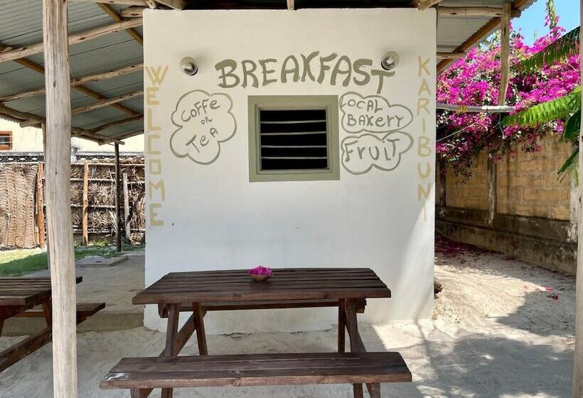 تختخواب و صبحانه Duara Beach House