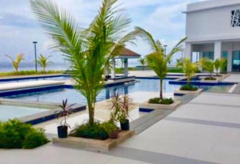 Dreamlike Arterra Hotel Apartment Cebu Seaside 14 Floor