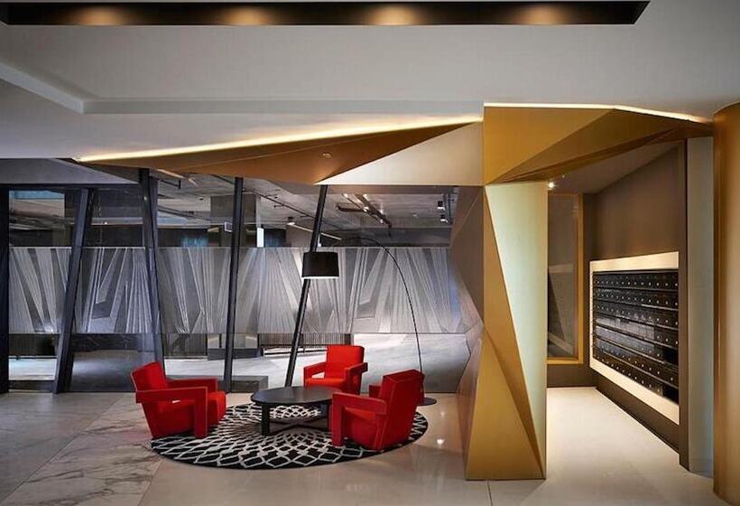 Flinders Street Apartments