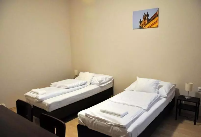 Majatalo Centrál Vendégház Székesfehérvár