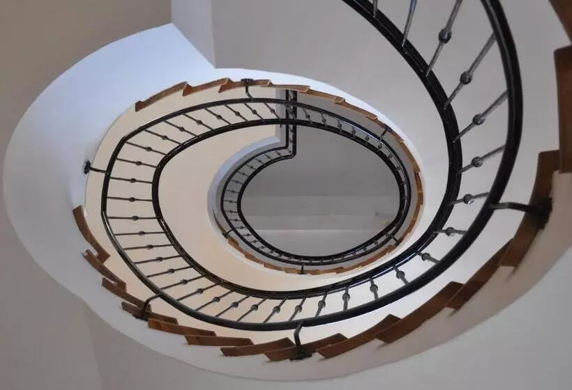 Majatalo Centrál Vendégház Székesfehérvár