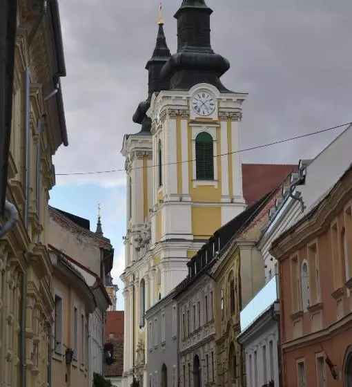 Majatalo Centrál Vendégház Székesfehérvár