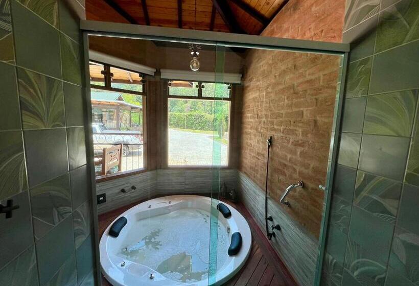 پانسیون Flores Da Mantiqueira