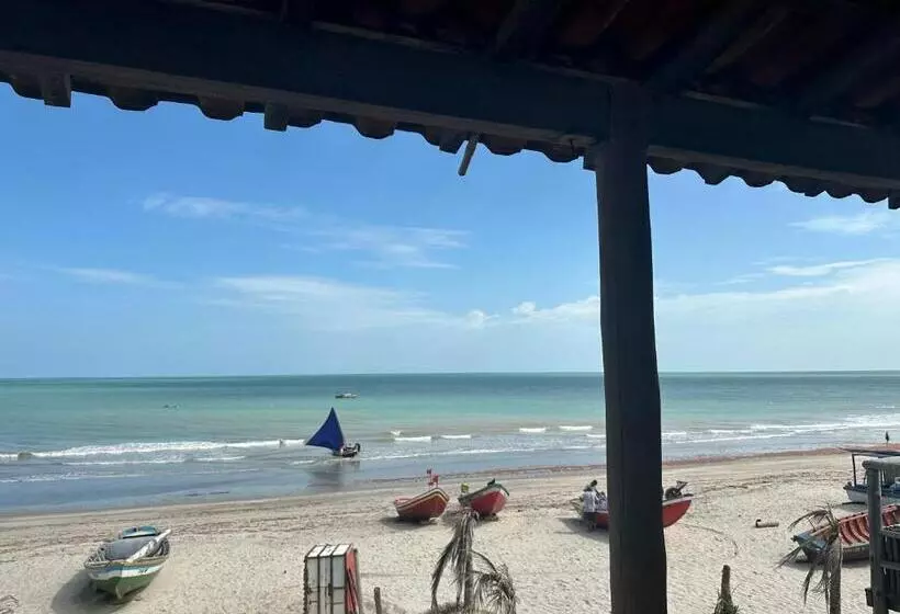 Majatalo La Vista Suítes Preá