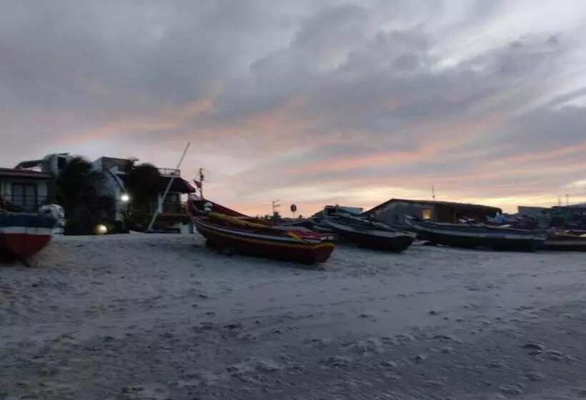 Majatalo La Vista Suítes Preá