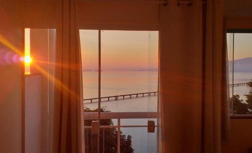 פנסיון Pousada Alto De Junqueira