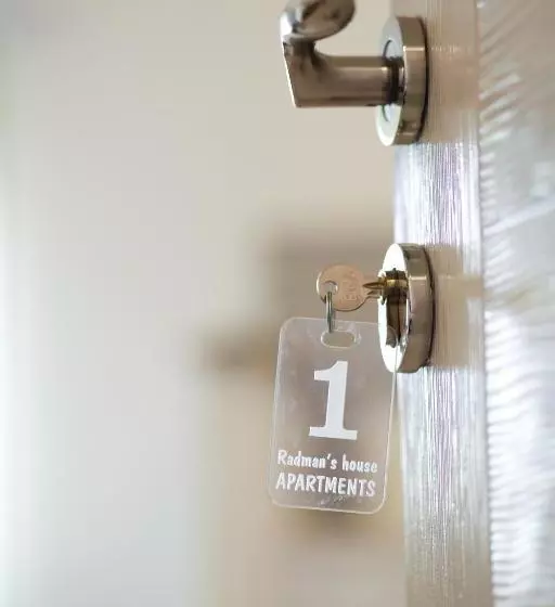 ペンション Radman's House