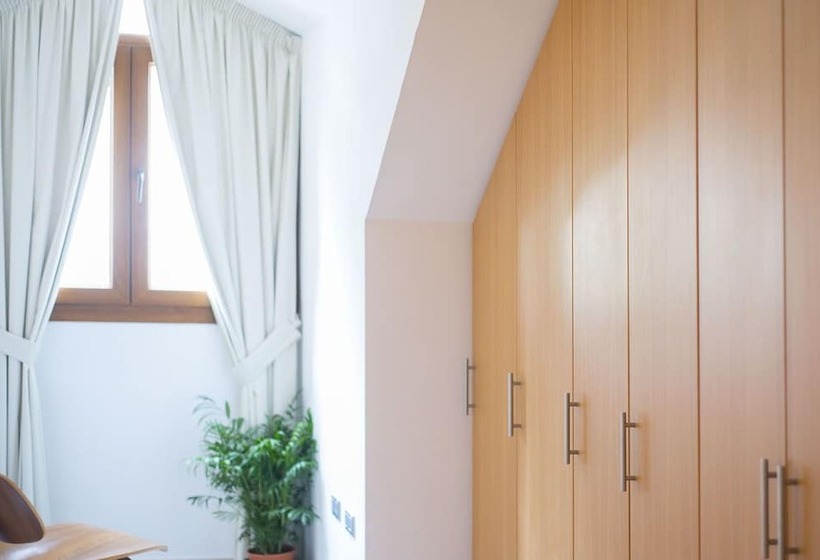 Penthouse M Reserva Del Higueron 3 Bedrooms. Transfer To The Beach And Train Station. Jacuzzi. Wifi