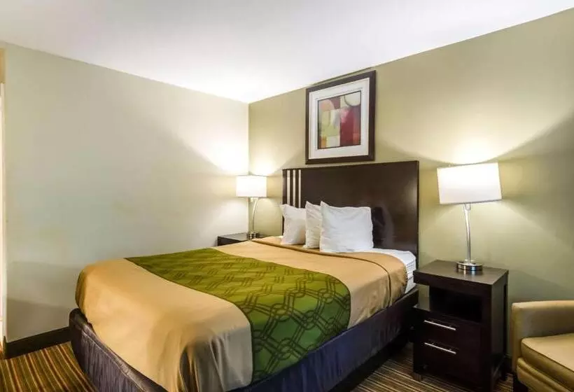 酒店 Fairbridge Inn Express